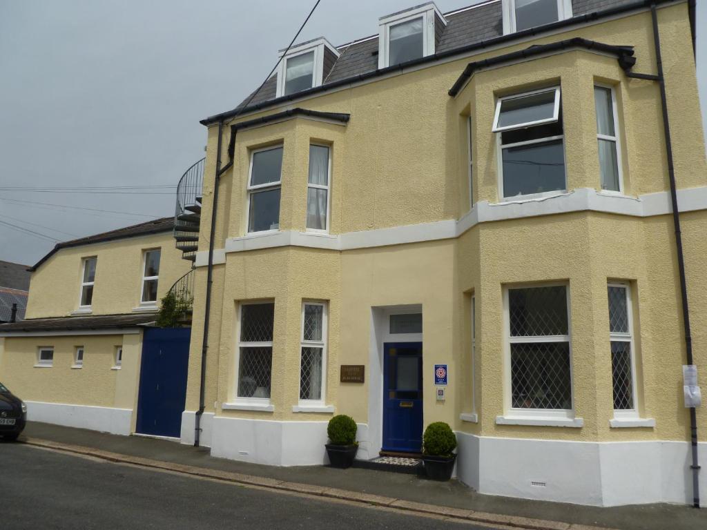 Cambridge House Alojamento de Acomodação e Pequeno-almoço Torpoint